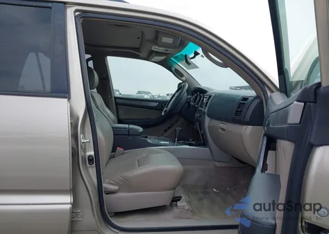 2005 Toyota 4Runner Sr5 V6 z USA, uszkodzony, nr VIN JTEZU14R050060986